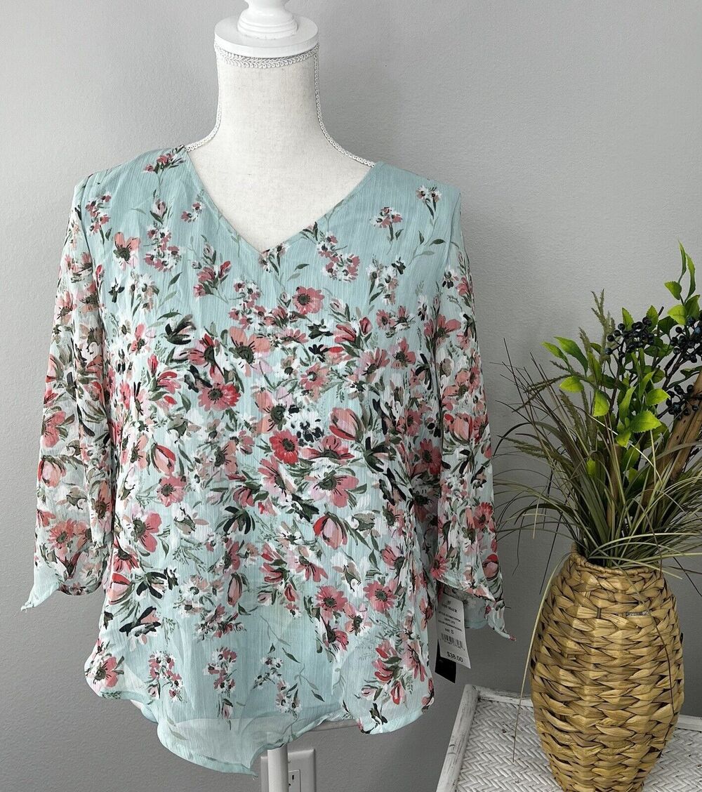 Women's Sara Michele Stunning Sheer Floral Blouse Smock Top Size Small NWT